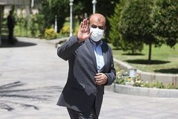 خداحافظی رئیسی با پیکر رستم قاسمی +عکس