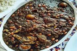 طرز تهیه خورش لوبیا چشم بلبلی؛ یک غذای سنتی از بوشهر