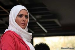 بیوگرافی نازنین کریمی