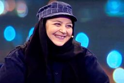 عکس جدید شهره (مازیار) لرستانی جنجالی شد| دورهمی پرحاشیه شهره لرستانی و خانم های بازیگر در رستوران+عکس