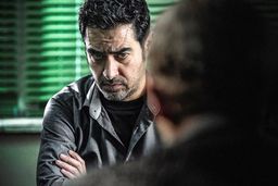 سکانس جنجالی منصور پوست شیر در دستشویی | پشت صحنه پوست شیر که همه را شگفت زده کرد +فیلم