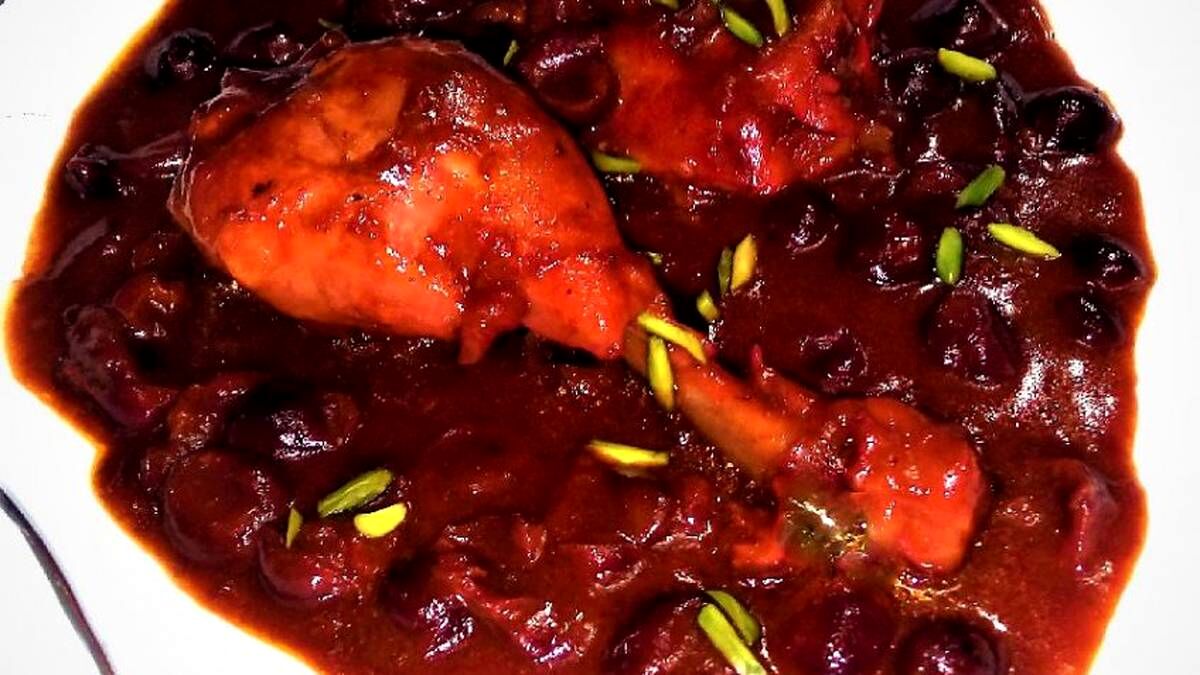  آموزش و طرز تهیه خورش مرغ با سس آلبالو | طعم دلنشین مرغ با سس آلبالو را از دست ندهید