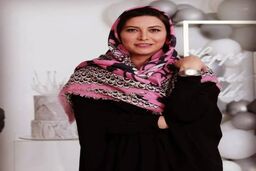 شاید باور نکنید این خانم چاق مادر فریبا نادری باشد | شباهت عجیب فریبا نادری به مادرش +عکس