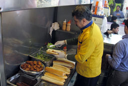 افزایش قیمت سرسام آور ساندویچ محبوب ایرانی‌ها