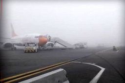 پرواز‌های فرودگاه اهواز لغو شد 