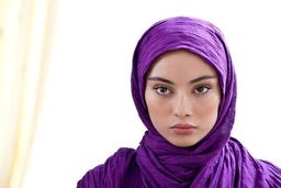 ترلان پروانه با کت و شلوار روی فرش قرمز +عکس