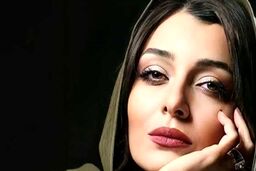عکس حاشیه ساز ساره بیات در کنار محمدرضا گلزار | مهمانی خانوادگی ساره بیات با حضور گلزار جنجالی شد + عکس