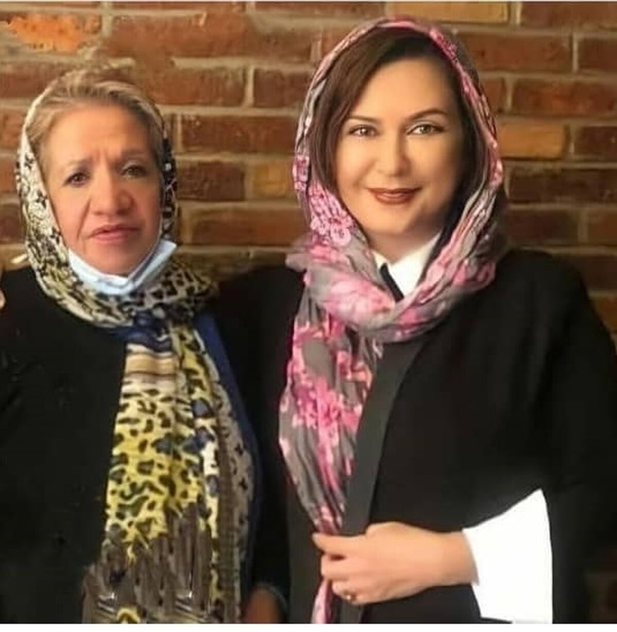 عکس جنجالی لعیا زنگنه و دخترش/به لعیا زنگنه نمیاد دختری این سنی داشته باشه! +عکس خبرساز