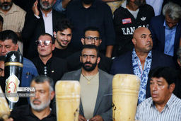 کری خوانی هادی چوپان برای رقبا در تخت جمشید +عکس