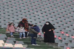 استادیوم آزادی در خطر ریزش !!
