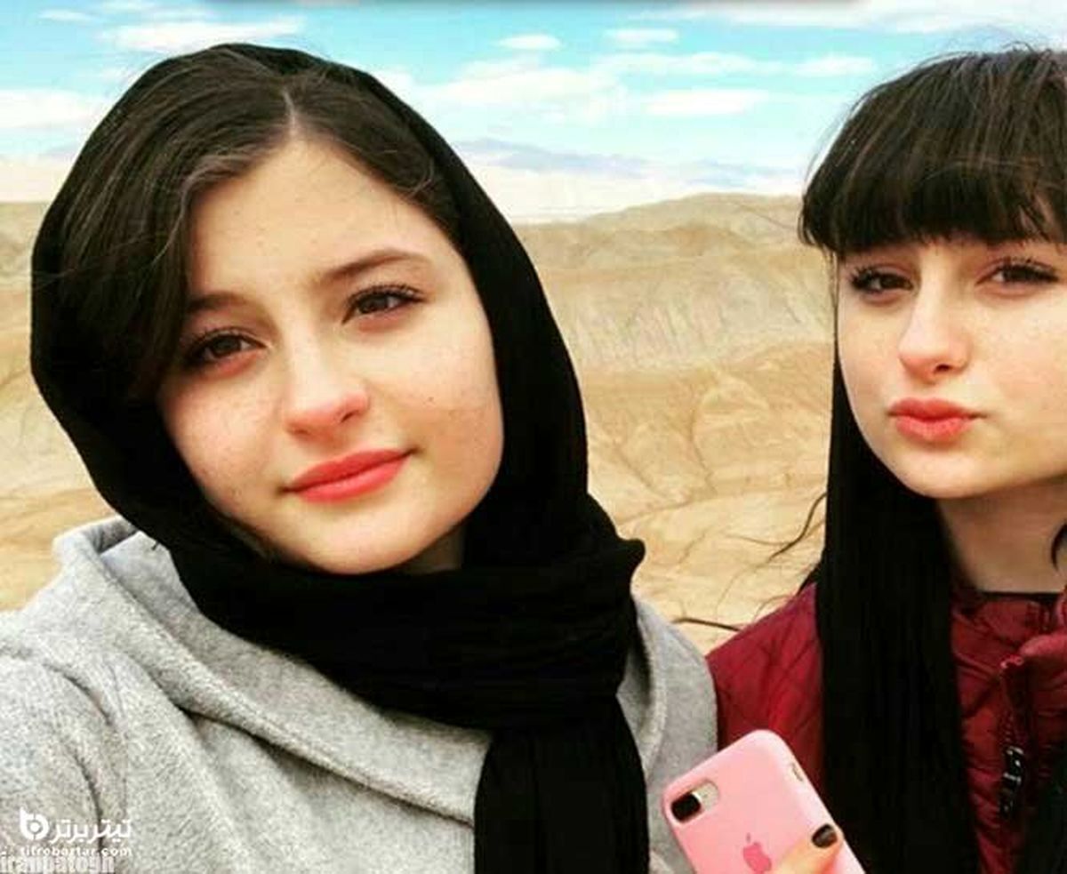 عکس جنجالی دوقلوهای ممنوعه پایتخت ! | ژست عجیب و گانگستری سارا و نیکا 