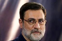 افزایش حقوق والدین شهدا و ضریب حقوق جانبازان