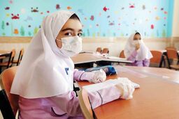 اختیاری شدن واکسیناسیون کرونا دانش‌آموزان
