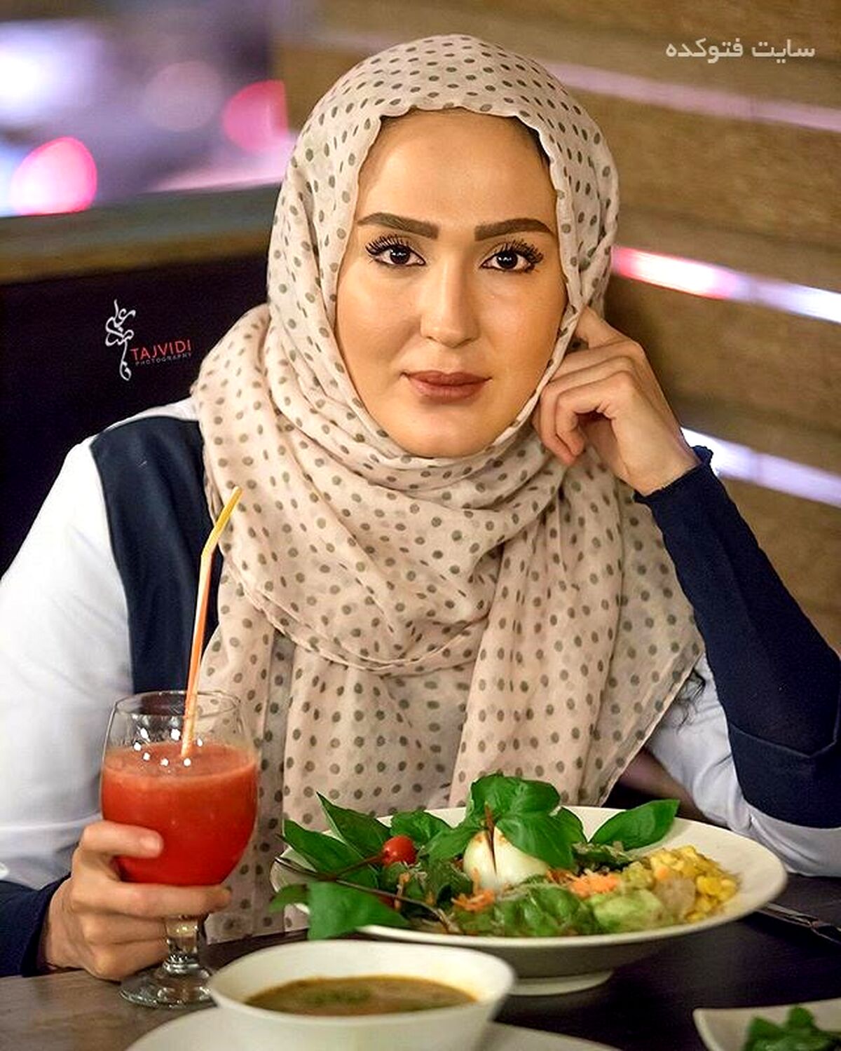 عکس ناراحت کننده از سنگ مزار زهره فکور صبور | یک سال از فوت تلخ زهره فکور صبور  گذشت + عکس