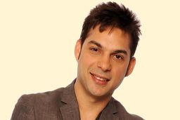 تتوی عجیب شاهرخ خان سینمای ایران روی صورتش | پیمان معادی گنده لات آمریکایی +عکس