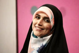 حیاط باصفای خانه مژده لواسانی را ببینید | خانه باکلاس مژده لواسانی به سبک سنتی + عکس