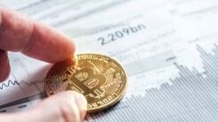 چرا قیمت بیت‌کوین کاهش پیدا کرد؟