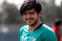 واکنش جالب سردار آزمون به تلاش خبرنگار الکاس برای مصاحبه با زبان فارسی   