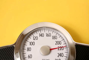 کاهش وزن 5 روزه با رژیم آب | قند و جربی خون تان با این رژیم  پایین بیاورید| رژیم آب برای کاهش وزن مفید یا مضر؟