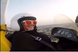 حنابندان لاکچری بهاره رهنما در ازدواج سومش | لباس گرانقیمت بهاره رهنما برای مراسم جشن +عکس