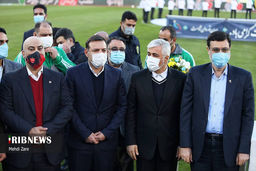 حضور نامزد ریاست جمهوری در دربی تهران