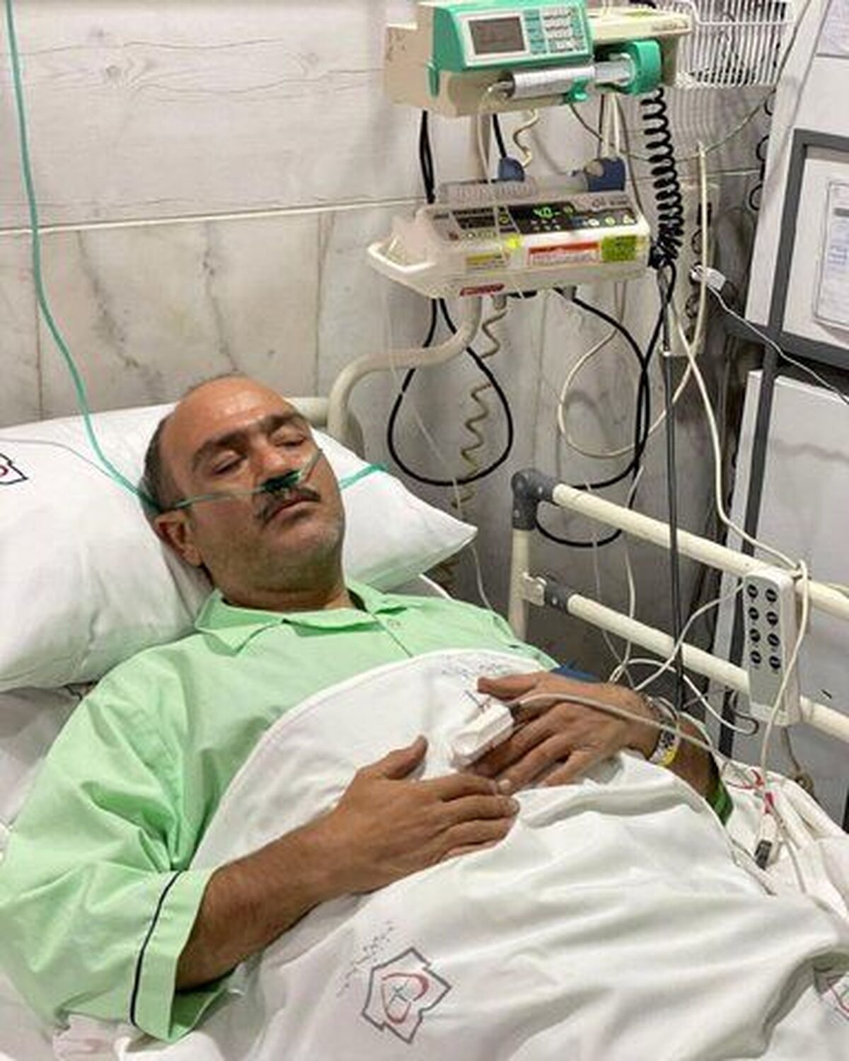 لحظه خبردار شدن مهران غفوریان از سکته اش +فیلم