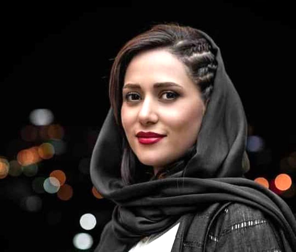 زندگینامه پریناز ایزدیار