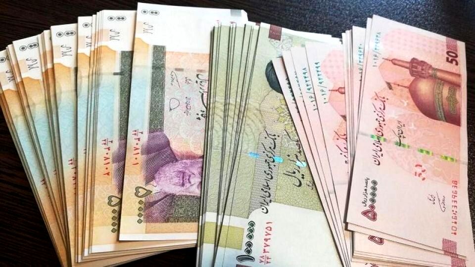 خبر خوش آخرهفته برای یارانه نقدی بگیران | شنبه ، واریز نفری ۳۰۰ هزار تومان یارانه نقدی برای این خانوار ها | ۶۰۰ هزار تومان کالابرگ برای خانوارهای دارای فرزند