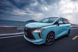 فروش اقساطی خودرو با پرداخت اقساط در 2 سال | آغاز فروش اقساطی3 خودرو | با پیش پرداخت 555/000/000 صاحب خودرو با قیمت 2/210/923/000 شوید