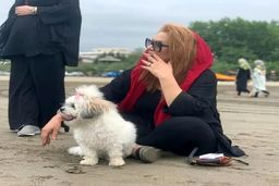 نسرین مقانلو در غم مرگ پسرش به زاری افتاد | نسرین مقانلو بر سر قبر مزار پسرش از هوش رفت! + عکس