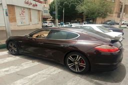 سفر ۴۰۰ میلیون تومانی از تهران تا کیش /اجاره خودروهای لاکچری چقدر هزینه دارد؟