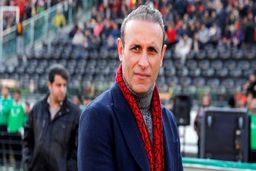 تصویر عجیب گل محمدی در روز جهانی معلم! +عکس