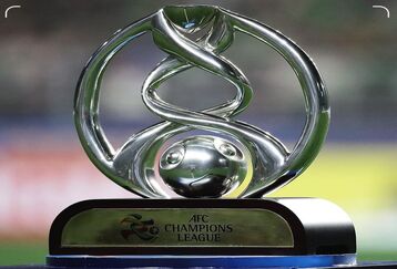 بهانه‌جویی به سبک الاتحاد | تصویری از تمرین دیروز الاتحاد در کنار تندیس شهید سلیمانی | غیبت بنزما عامل لغو بازی سپاهان و الاتحاد؟
