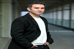 جوراب های زنانه دو بازیگر مرد ایرانی جنجالی شد | هوتن شکیبا و محسن تنابنده خودشون رو سوژه کردند+ عکس