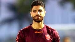 سرلک با کت و شلوار  و استایل خاص در باشگاه پرسپولیس + عکس
