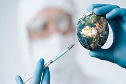 چه افرادی باید واکسن کرونا بزنند؟