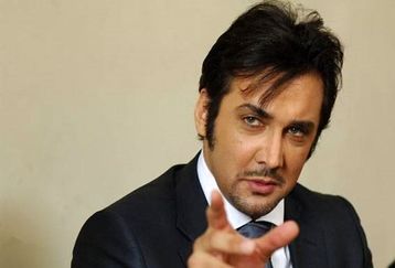 تغییر چهره باورنکردنی حسام نواب صفوی بعد از جنجال های یک دختر/زندگی فلاکت بار بازیگر معروف همه را شوکه کرد +عکس لو رفته