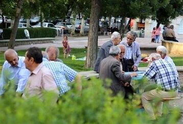 جدیدترین خبر درباره افزایش حقوق بازنشستگان | احکام 1403 صادر شد | عیدانه جذاب برای همه بازنشستگان