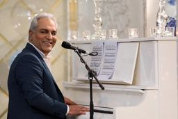 انگلیسی حرف زدن مهران مدیری سوژه شد! + فیلم