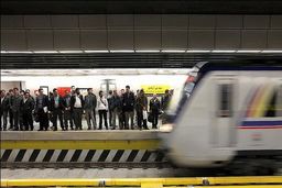 آتش سوزی در ایستگاه مترو قیطریه+ عکس داغ 