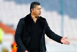 عکس جنجالی علی دایی با یک زن غریبه در پاریس | علی دایی نرسیده به اروپا جنجال درست کرد + عکس 