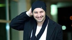 عکس عجیب جواد عزتی وقتی خوابه+عکس جنجالی