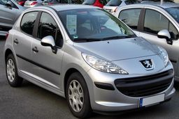 گرانی دوباره در بازار خودرو در شب عید |  پژو ۲۰۷، تیبا، شاهین و دنا گران شدند