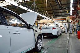 شرایط جدید برای پیش‌فروش خودرو/مبلغ نقدی پیش‌پرداخت خودرو تغییر کرد