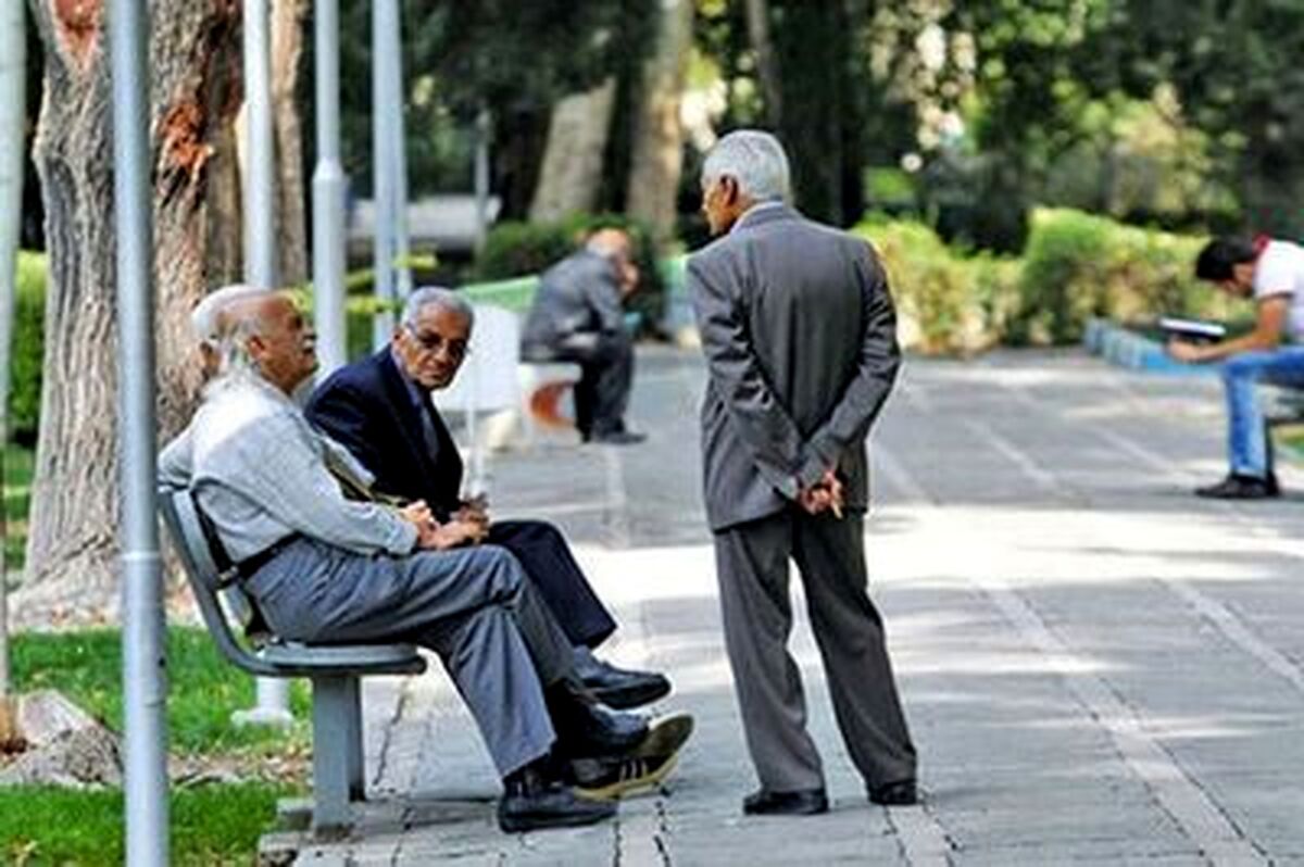 سورپرایز این بازنشستگان با واریز ۱۵میلیون تومان در حساب شان | بازنشسته های مطالبه وام بازنشستگان بخوانند | مبلغ وام بازنشستگان تغییر کرد؟