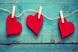 گران ترین کادو ولنتاین دنیا در خیابان های تهران + عکس