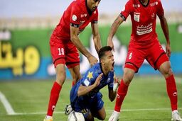 پنالتی استقلال مقابل پرسپولیس سوخت!