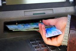 واریز یارانه معیشتی جدید به دستور رئیس جمهور | یک میلیون و ۳۲۰ هزار تومان یارانه معیشتی در حسابها