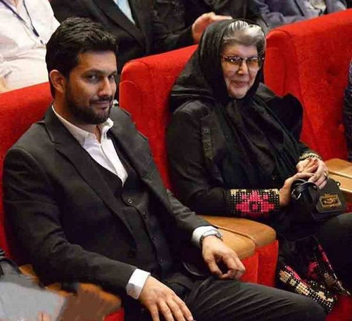 عکس حامد بهداد در ماشین خانم بازیگر لو رفت! +عکس جنجالی