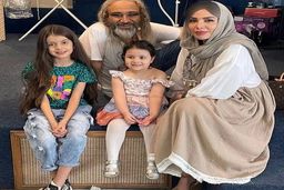 کار نامتعارف مهران غفوریان در تولد هانا هیچ پدری برای تولد دخترش این کار را نمی کند | تغییر عجیب زندگی مهران غفوریان +عکس